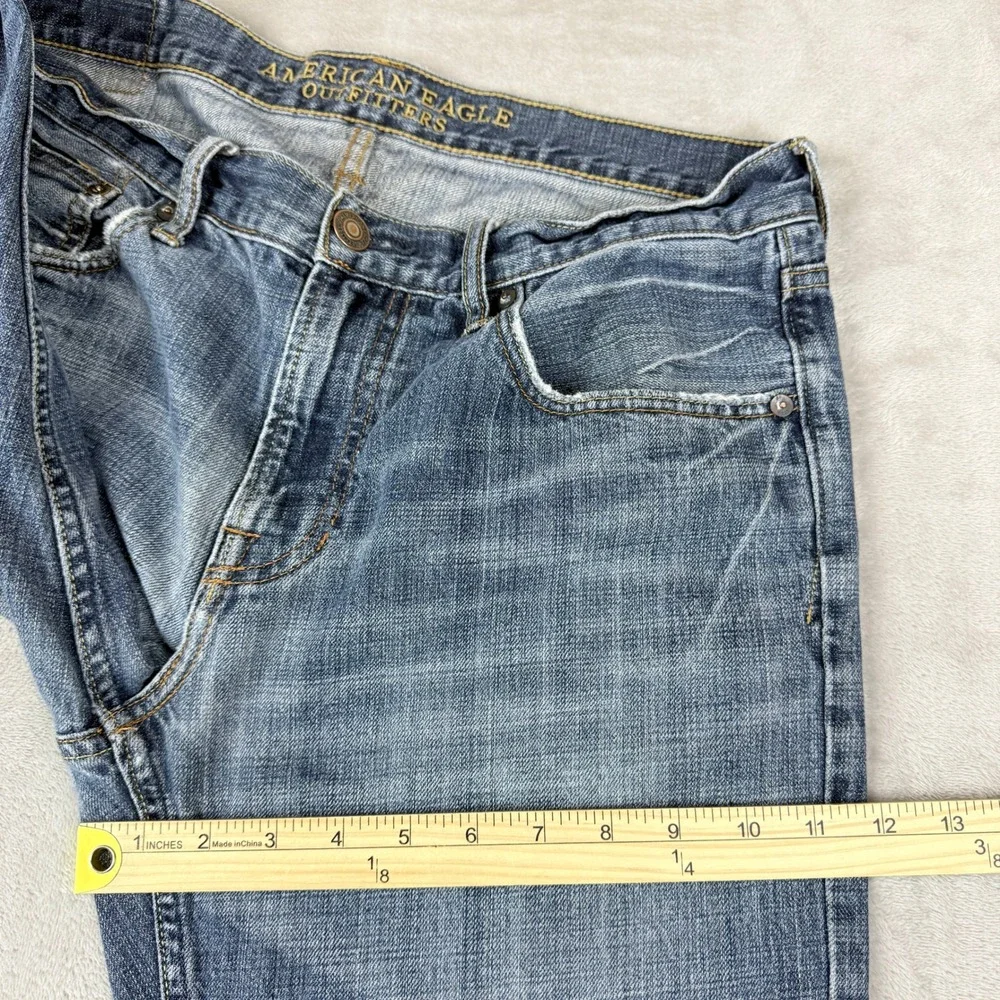 American Eagle Jeans Mens Meas 34x32.75 Blue Original Straight Grunge Distressed